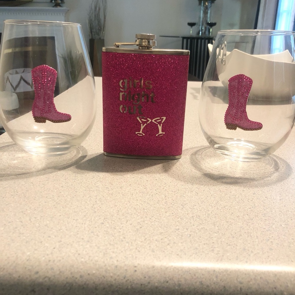 Pink Glitter Flask and Glass Set